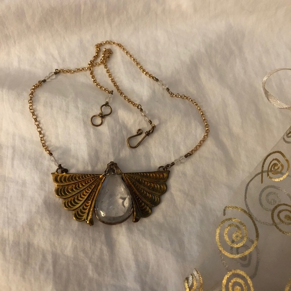 Bahgsu Winged Necklace - Picture 5 of 5